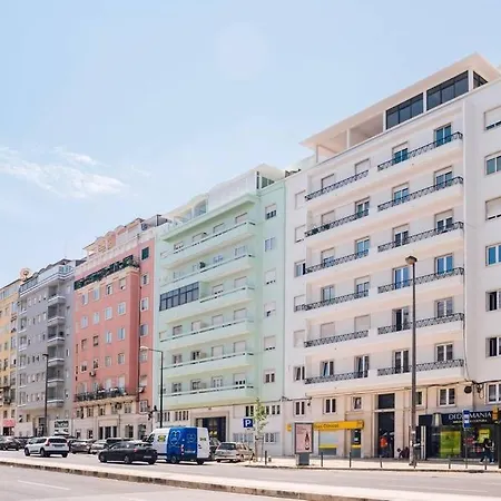 Apartment Soum - 2 Bedrooms In Alvalade Lisbon