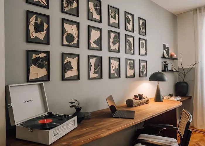 Apartament Soum - 2 Bedrooms In Alvalade *