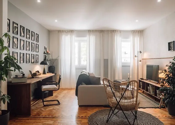 Soum - 2 Bedrooms In Alvalade Apartament Lizbona