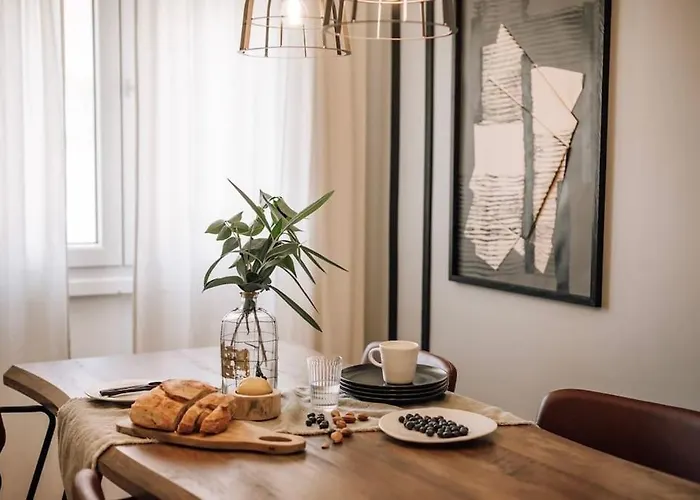 Apartament Soum - 2 Bedrooms In Alvalade Lizbona